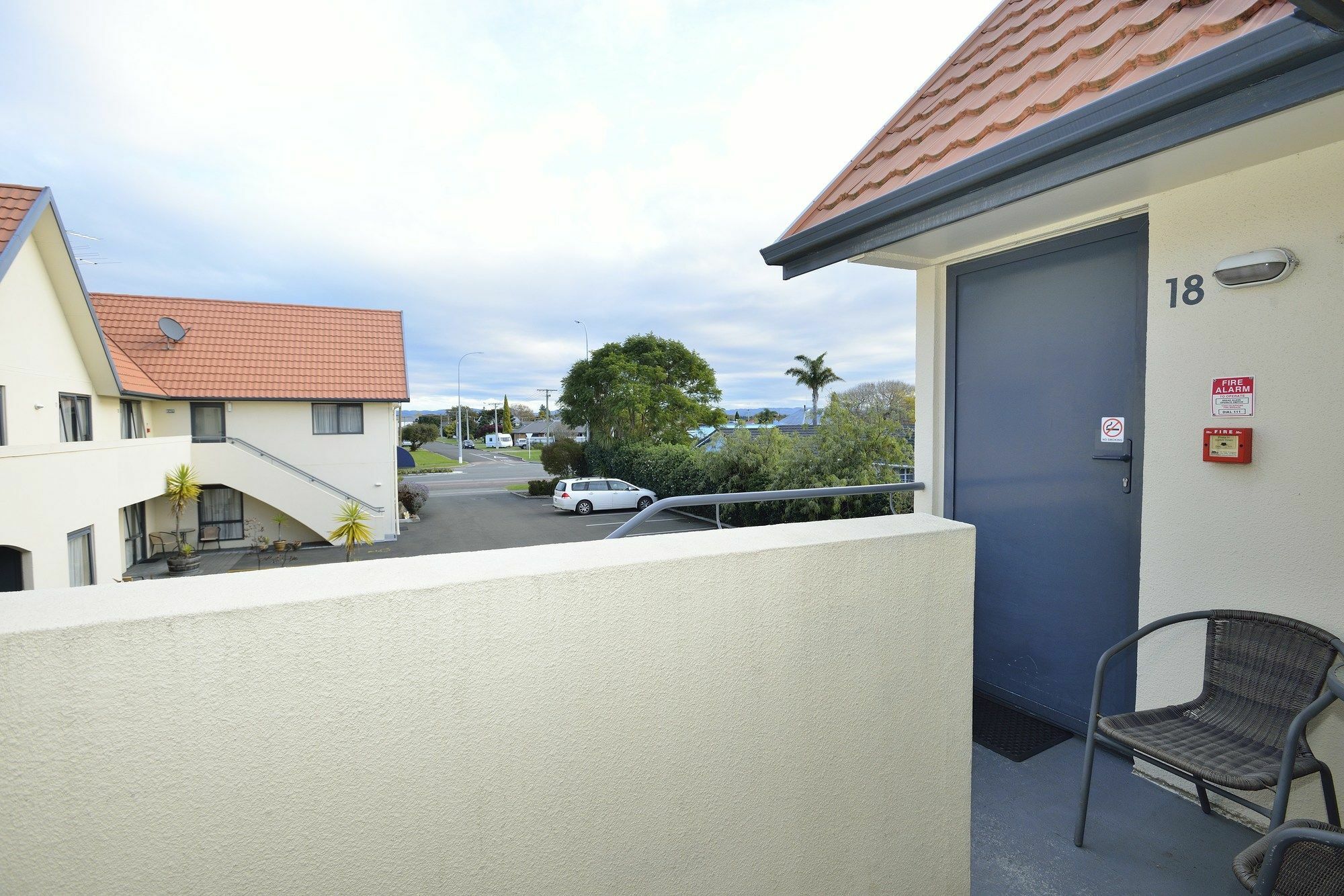 Bella Vista Motel 4*